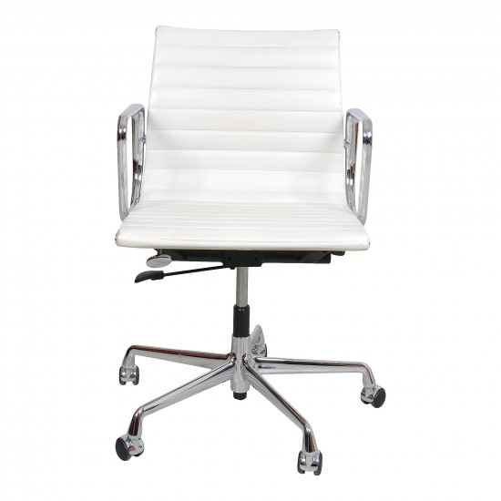 Eames ea online 117